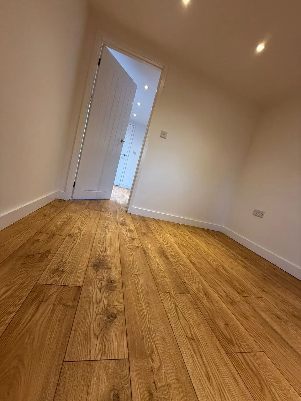 Compact One-Bedroom Annexe thumbnail 12