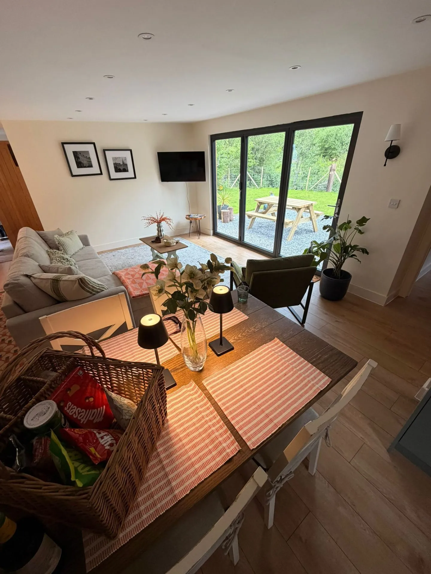 Two-Bedroom Annexe – Bromsgrove thumbnail 6